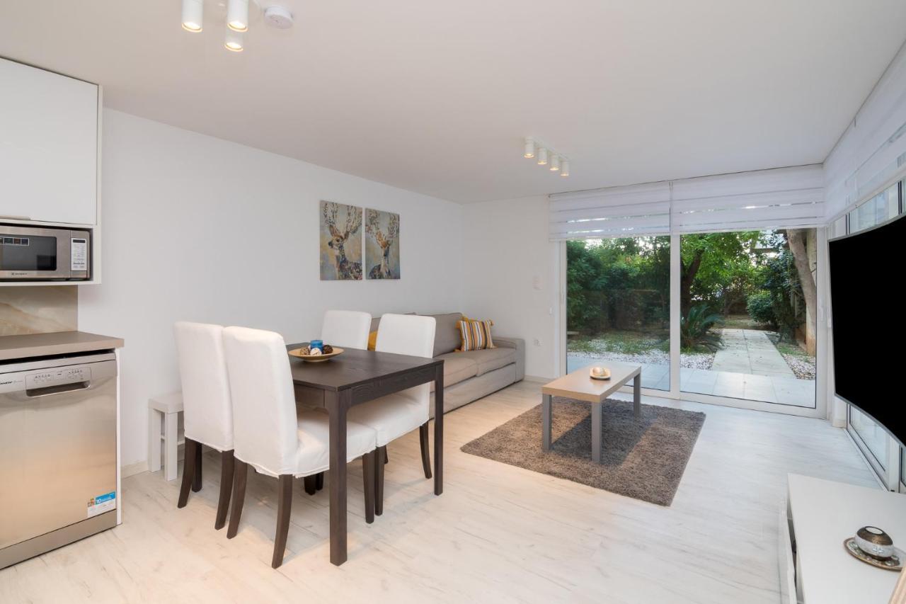 Apartment For 3 Ppl In Varkiza Ngoại thất bức ảnh
