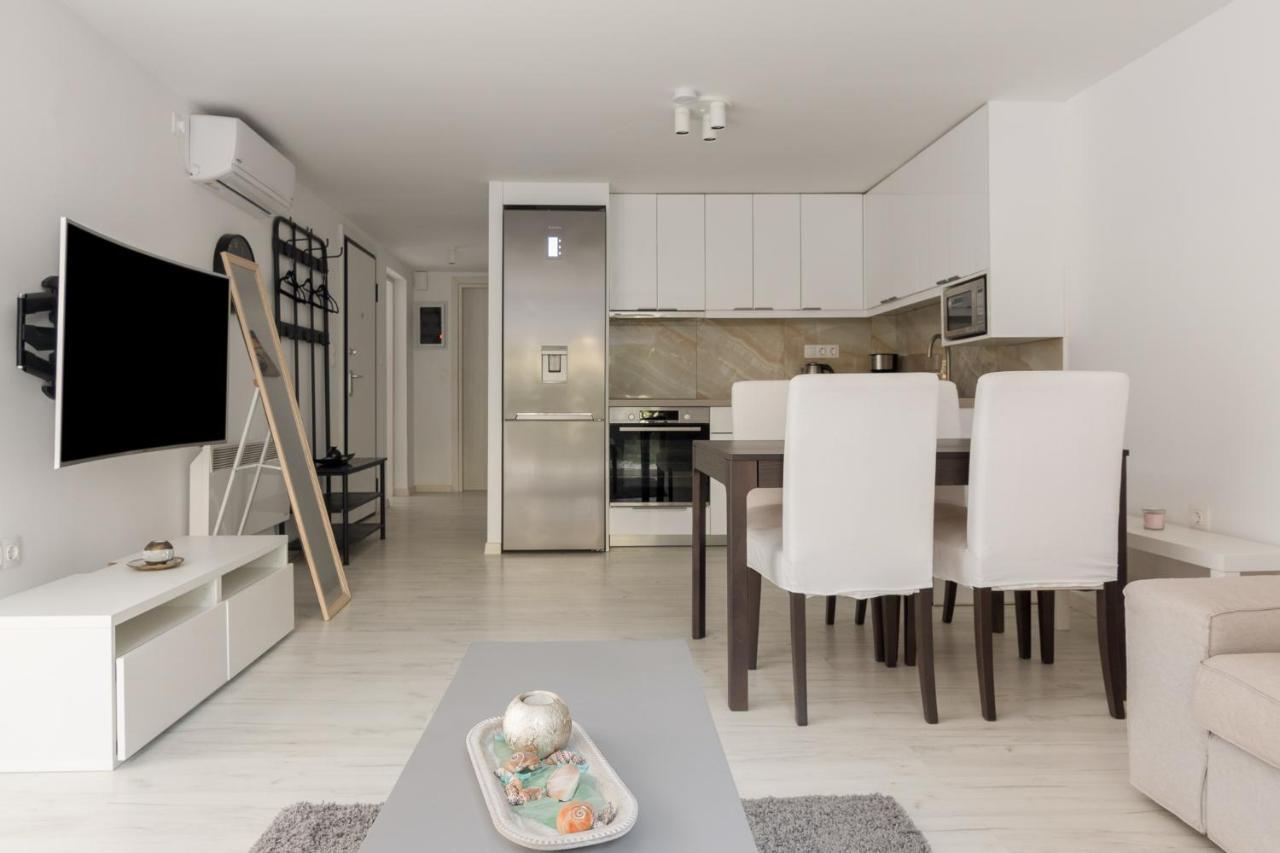 Apartment For 3 Ppl In Varkiza Ngoại thất bức ảnh
